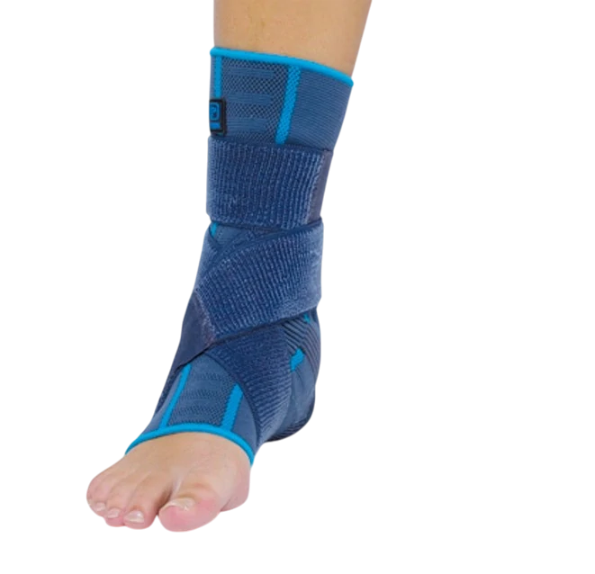 Ortéza členkového kĺbu s popruhom a výstuhou Aqtivo Sport P706